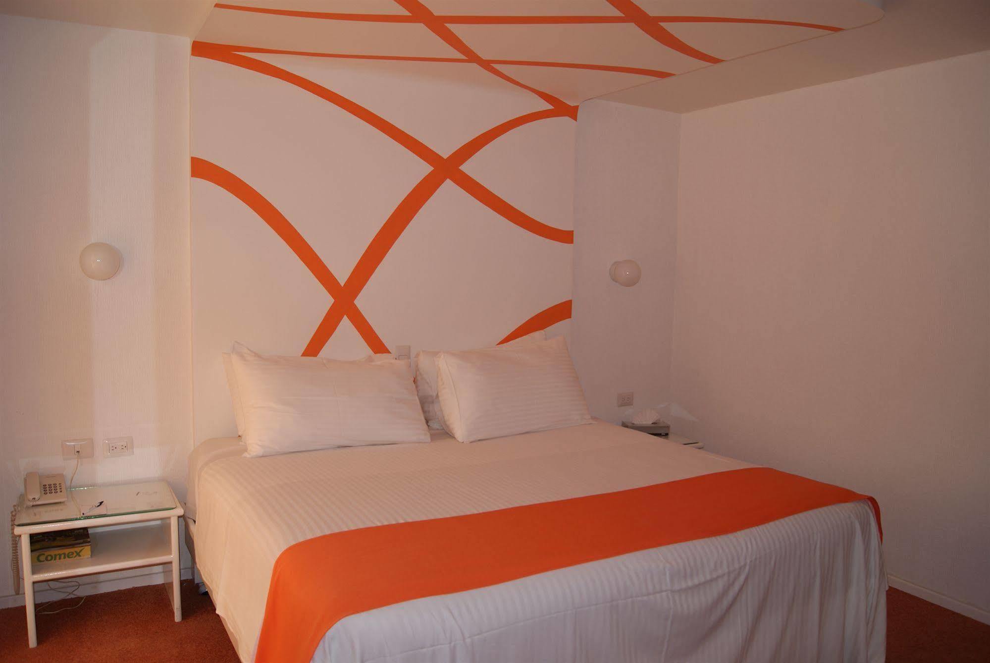 Hotel Medrano Temáticas&Business Rooms Aguascalientes Esterno foto